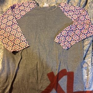 LuLaRoe Gray Top with Pink Patterned Sleeves